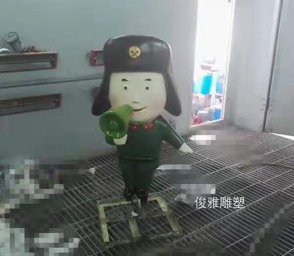 山東濟(jì)寧好人廣場玻璃鋼雕塑